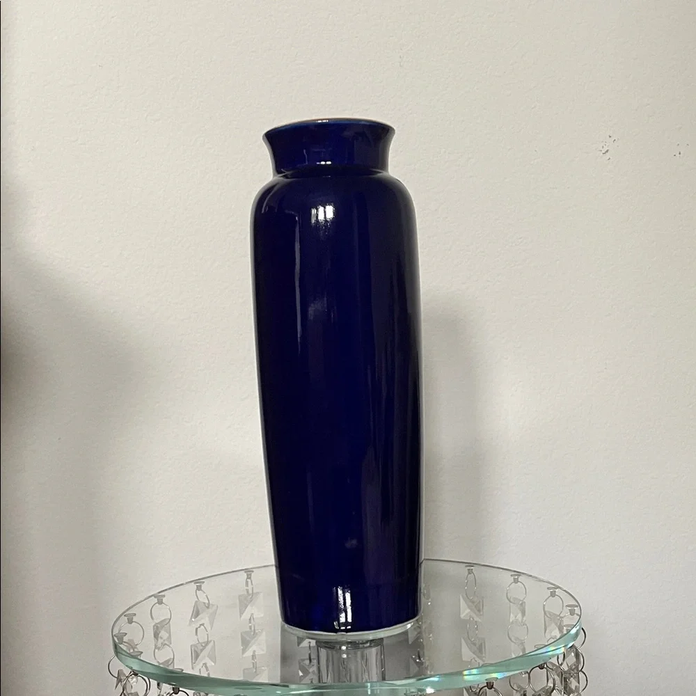Elegant Blue and Gold Peacock Vase